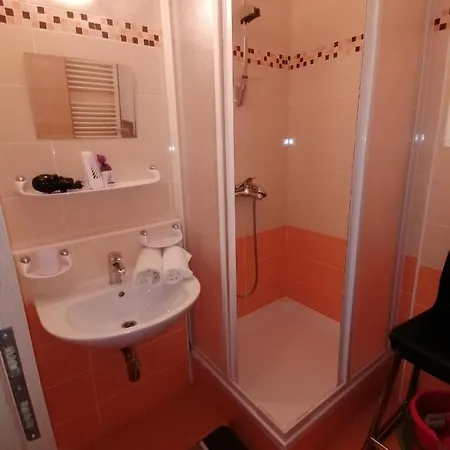 Apartmanovy Dom Kamzik,donovaly, A Studia 도노발리