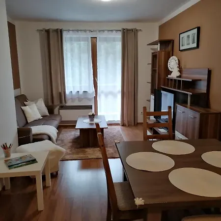 아파트 Apartmanovy Dom Kamzik,donovaly, A Studia 도노발리