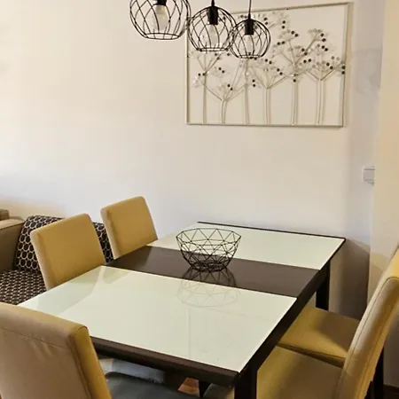 Apartmanovy Dom Kamzik,donovaly, A Studia דירה