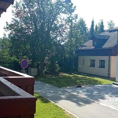 Apartmanovy Dom Kamzik,donovaly, A Studia דירה דונובאלי