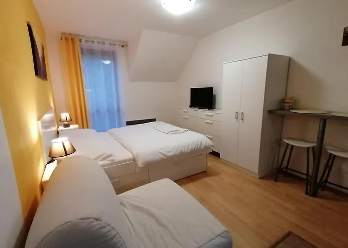 Apartmanovy Dom Kamzik,donovaly, A Studia Donovaly